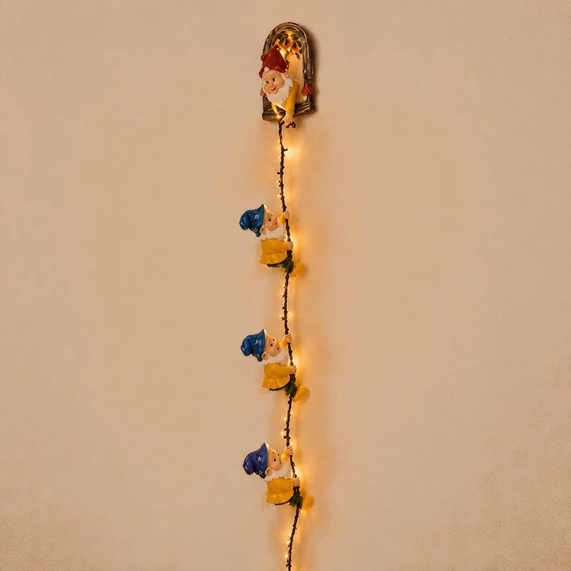 π Christmas Gnome String Lights
