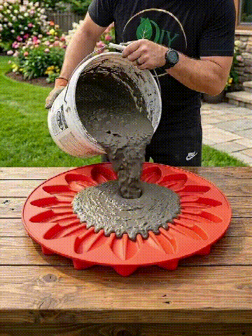 💥 LAST DAY 50% OFF - 🌻 Reusable Sunflower Stepping Stone Mold (📦Buy 2 Free Shipping)