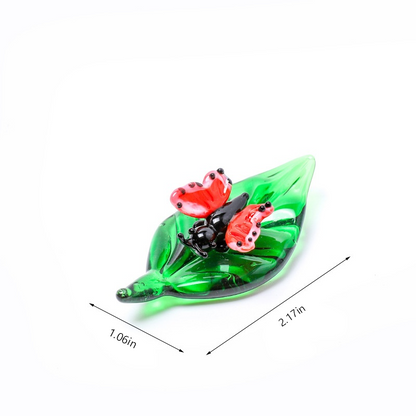🔥Handmade Glass Insect Figurines on Leaf Base - Cute Mini Decor, Perfect Gift for Nature Lovers