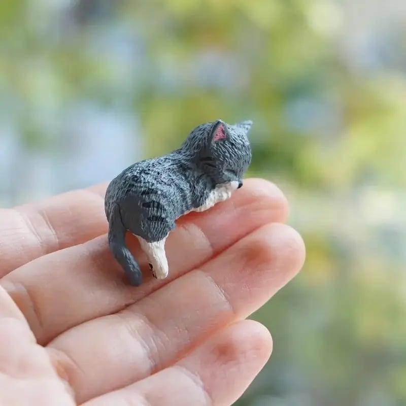 ⏰🔥LAST DAY 49% OFF - Hand-Painted Mini Cat Desk Figurines 😺 Set of 5 Cute Cartoon Kitty Companions
